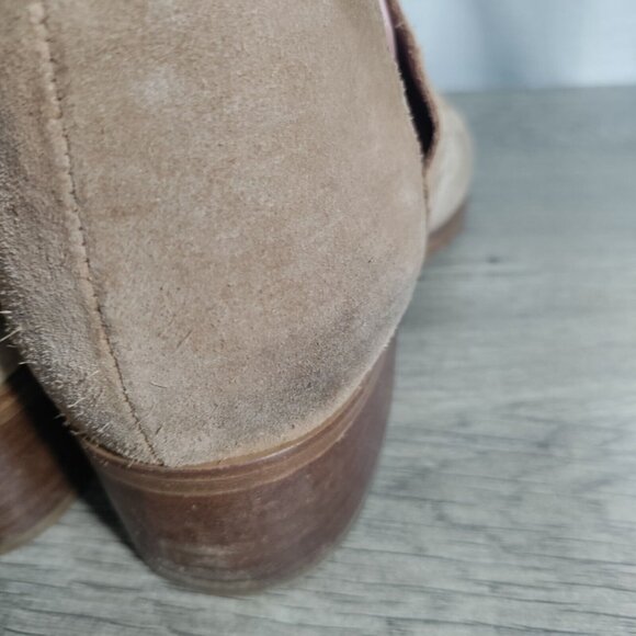 Marc Fisher Footwear Yilda Cutout Bootie, Medium Natural Suede, 11M - Picture 8 of 12